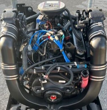 MerCruiser 5.0L 220HP - Bravo Sterndrive Engine