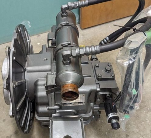 Yanmar KMH61A marine transmission