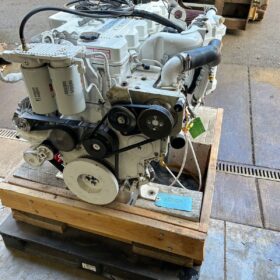 2008 Cummins Engine 380 HP