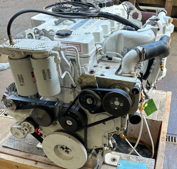 2008 Cummins Engine 380 HP