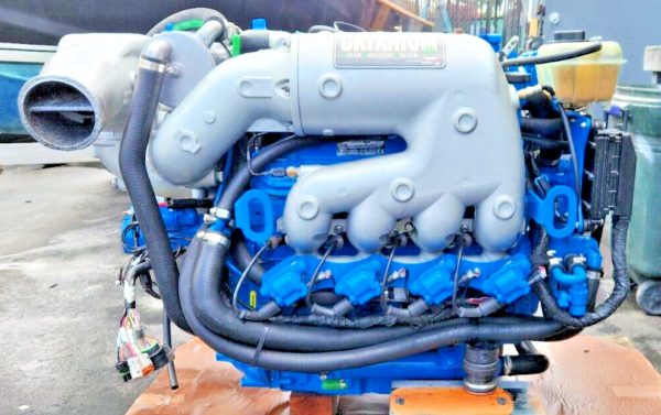 2013 Crusader Marine V8 Engine