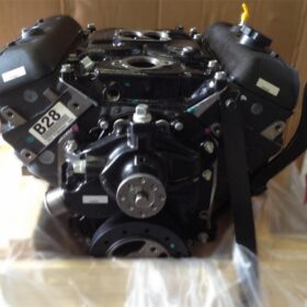 New 4.3L V6 Vortec GM Marine Base Engine w Intake